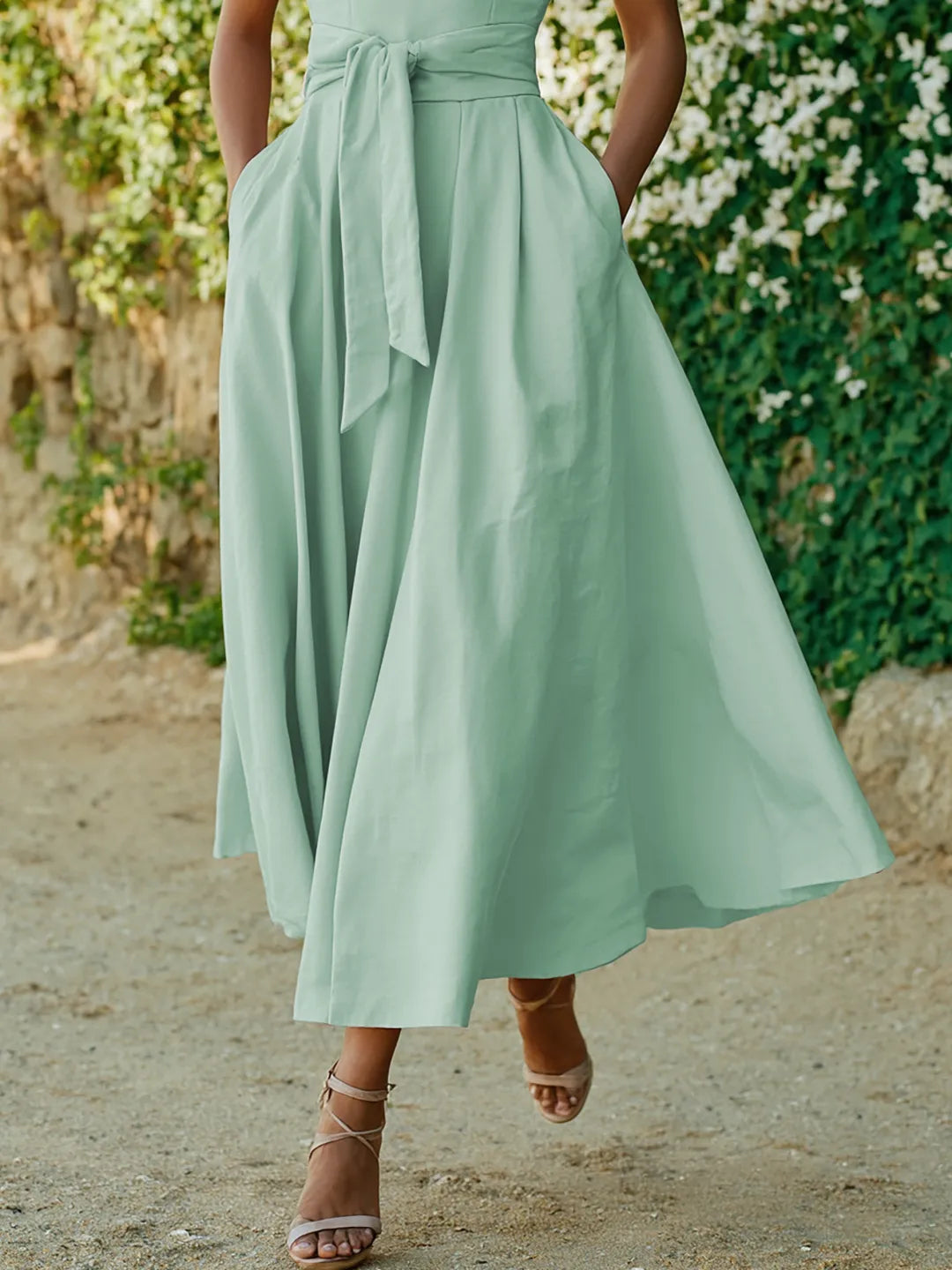 Vestido Maxi Asimétrico con Cinturón