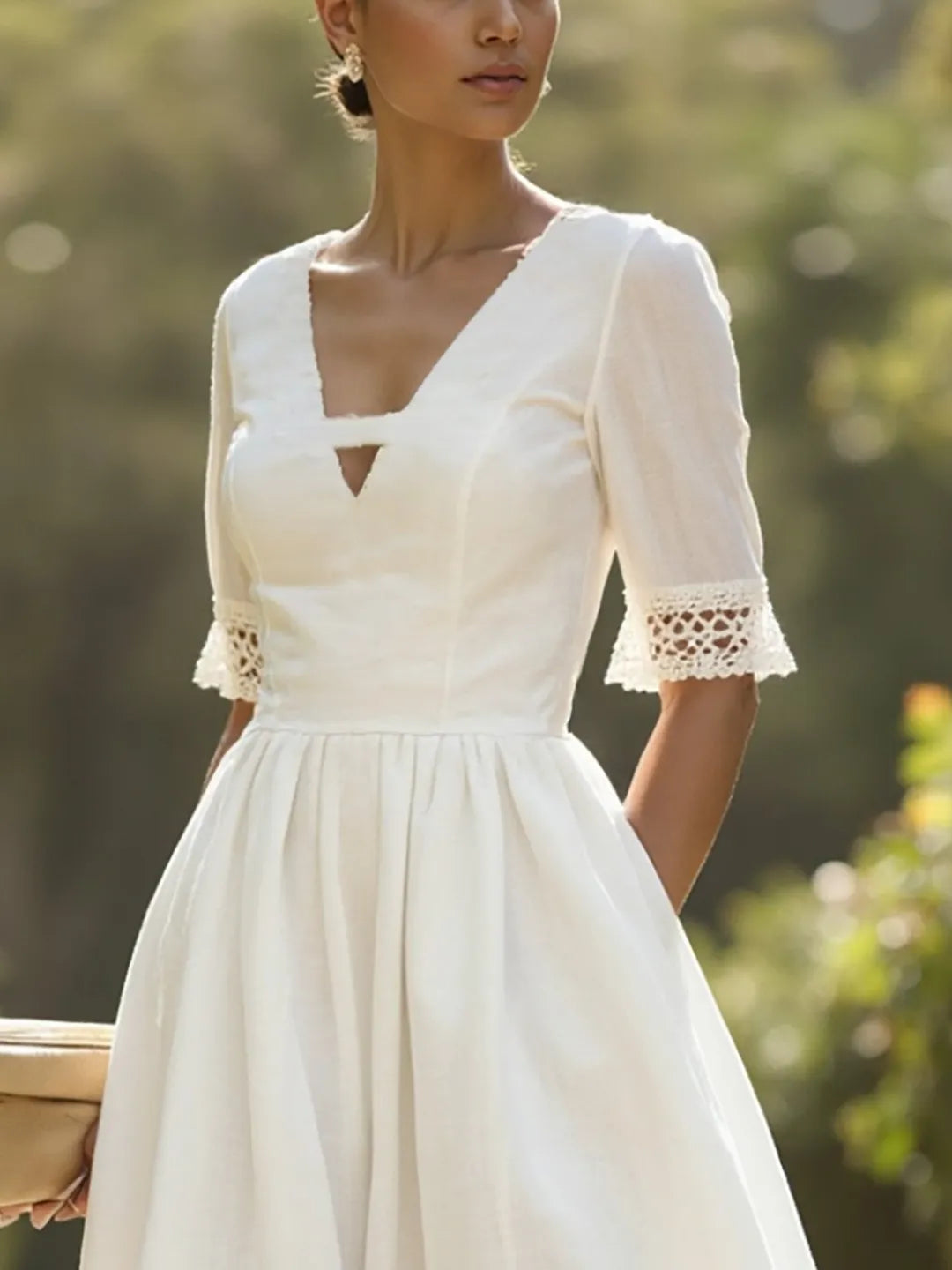 Vestido Midi Blanco con Detalles de Encaje